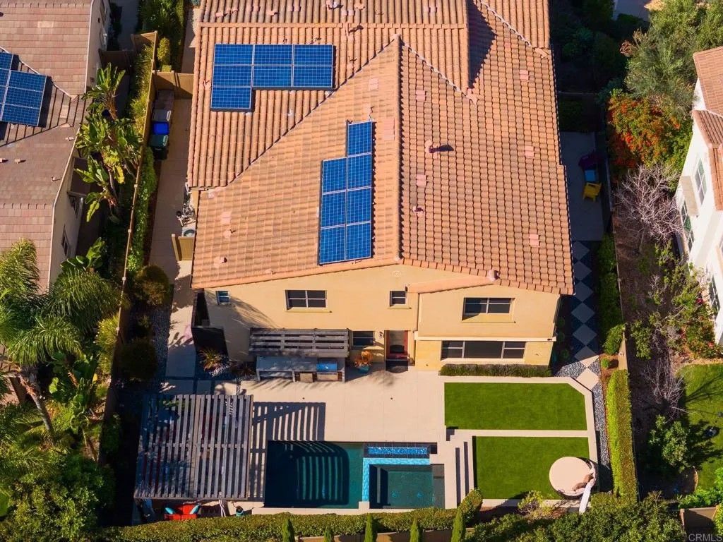Photo of 809 Dolphin Circle, Encinitas, CA 92024 (MLS # NDP2603304)