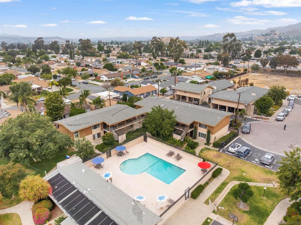 Photo of 540 Oakdale Ln #C, El Cajon, CA 92021 (MLS # 260012324)