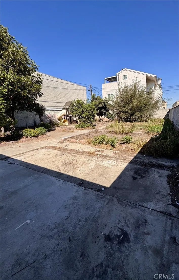 1741 W 150th