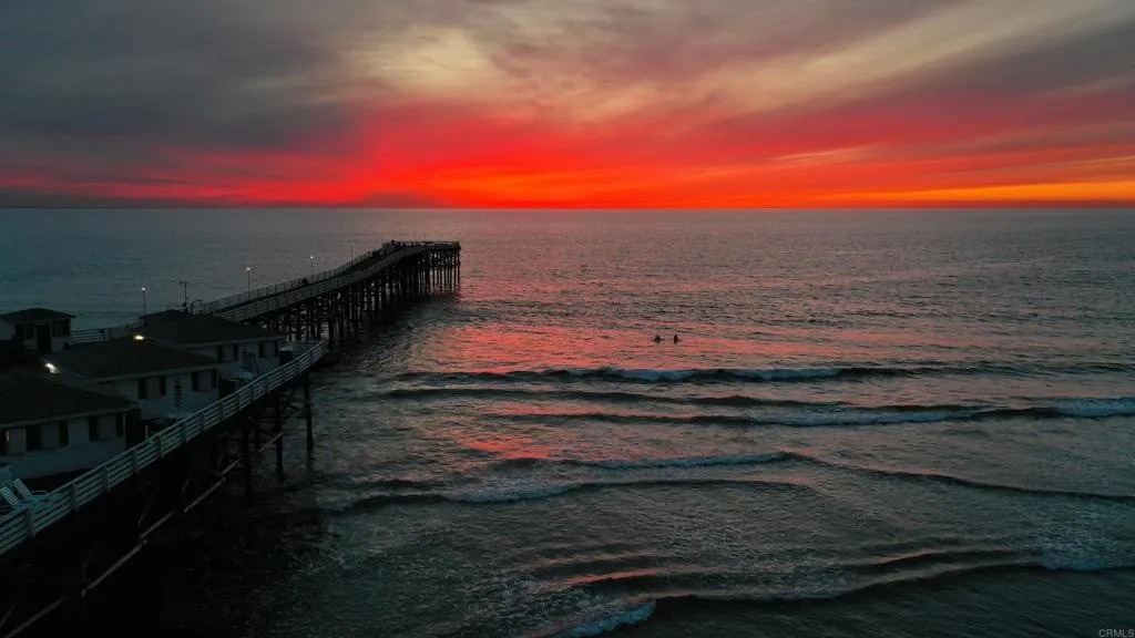 4465 Ocean Boulevard 4