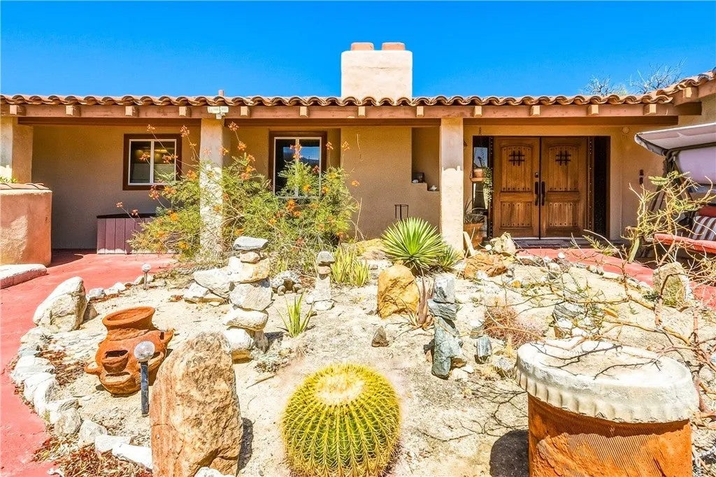 74784 Foothill Drive