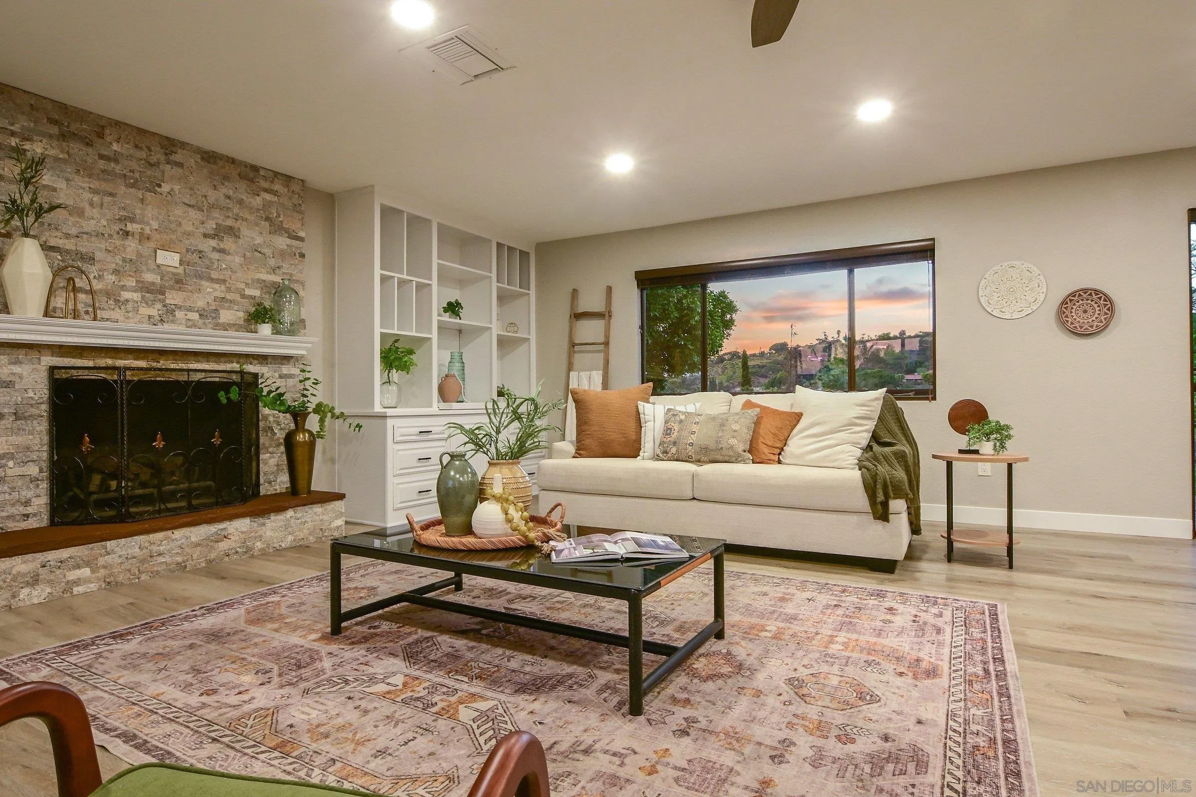 9812 Bonnie Vista Pl