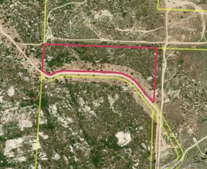 001 Harris Ranch Rd 1