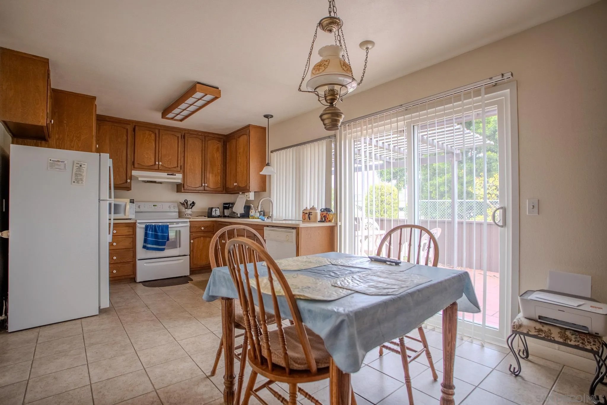 16511 Caminito Vecinos 64