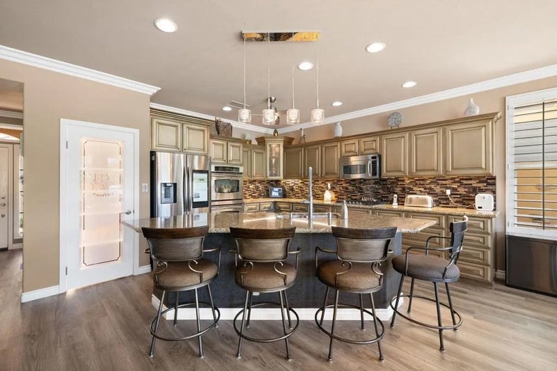 60553 Juniper Lane