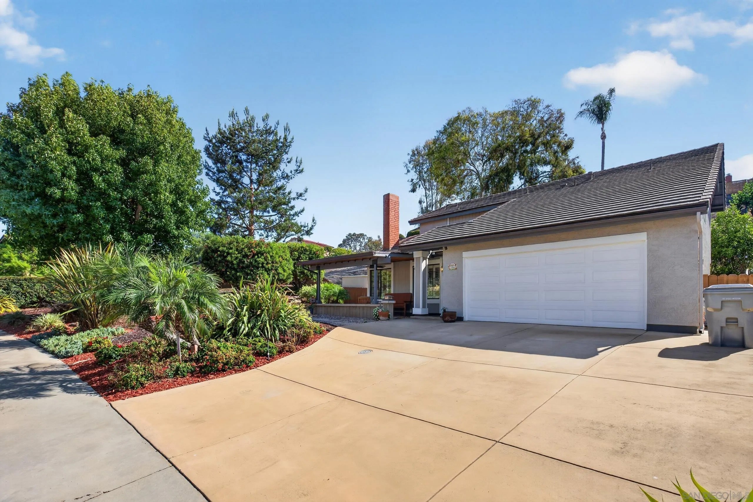 13962 Barrymore St.