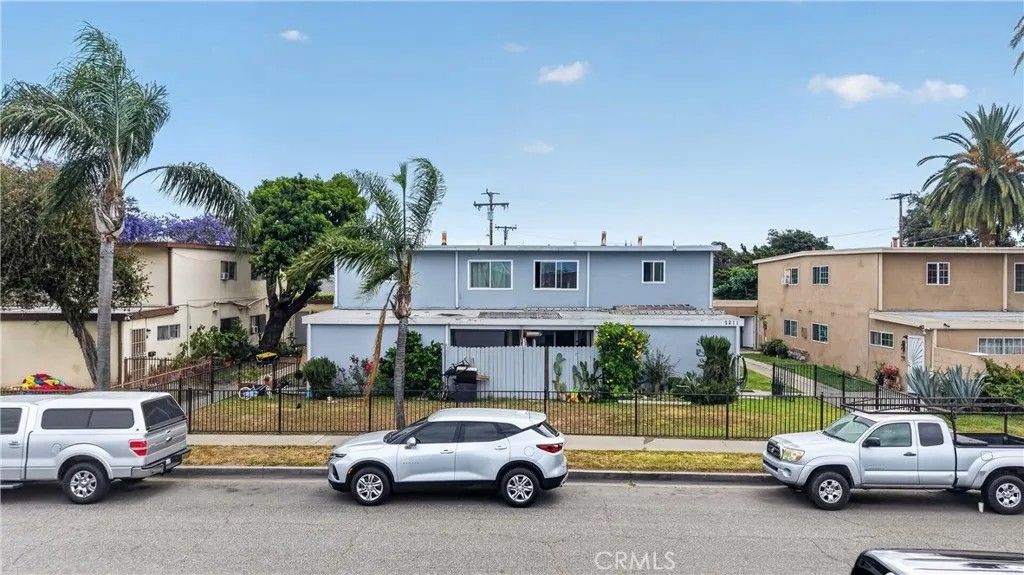 Photo of 2211 S Fairview St, Santa Ana, CA 92704 (MLS # OC26078493)