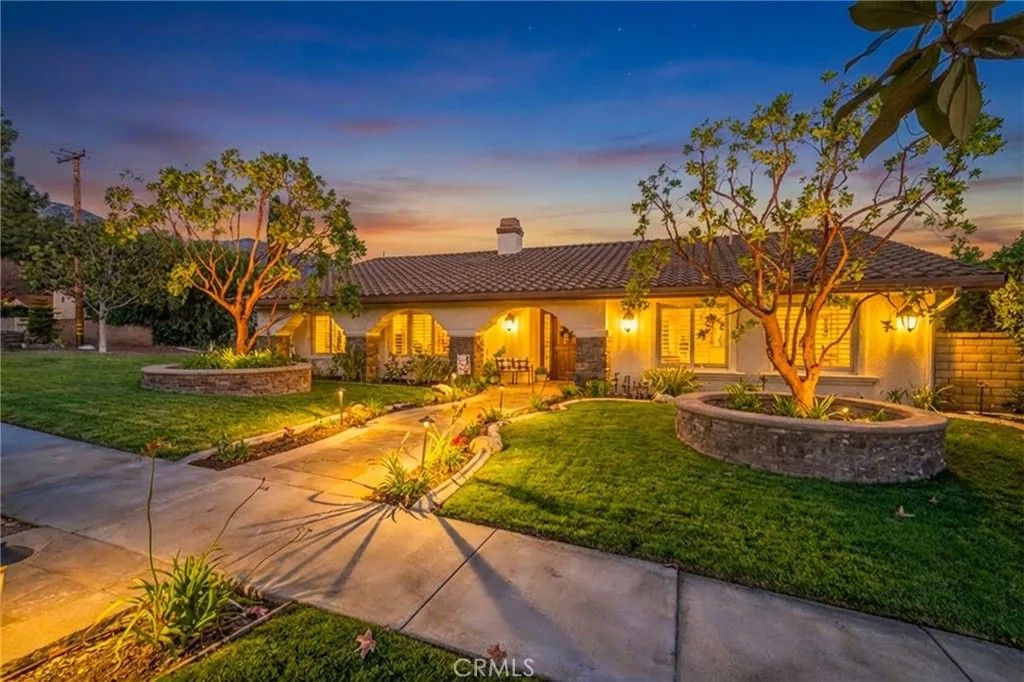 Photo of 2294 Coolcrest Ave, Upland, CA 91784 (MLS # CV26006761)