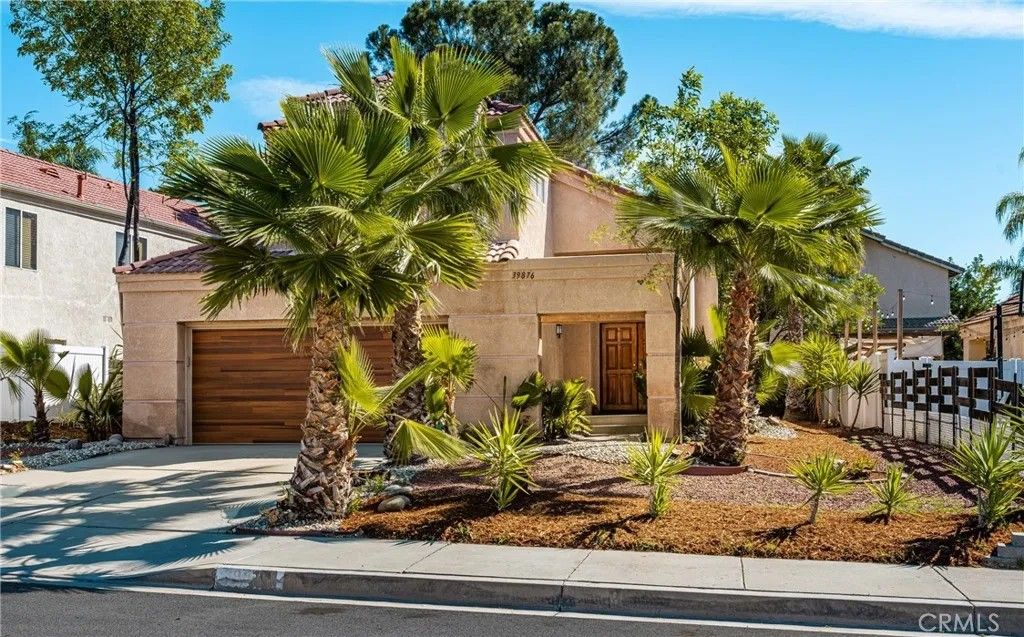 Photo of 39876 Via Castana, Murrieta, CA 92563 (MLS # PW26079206)