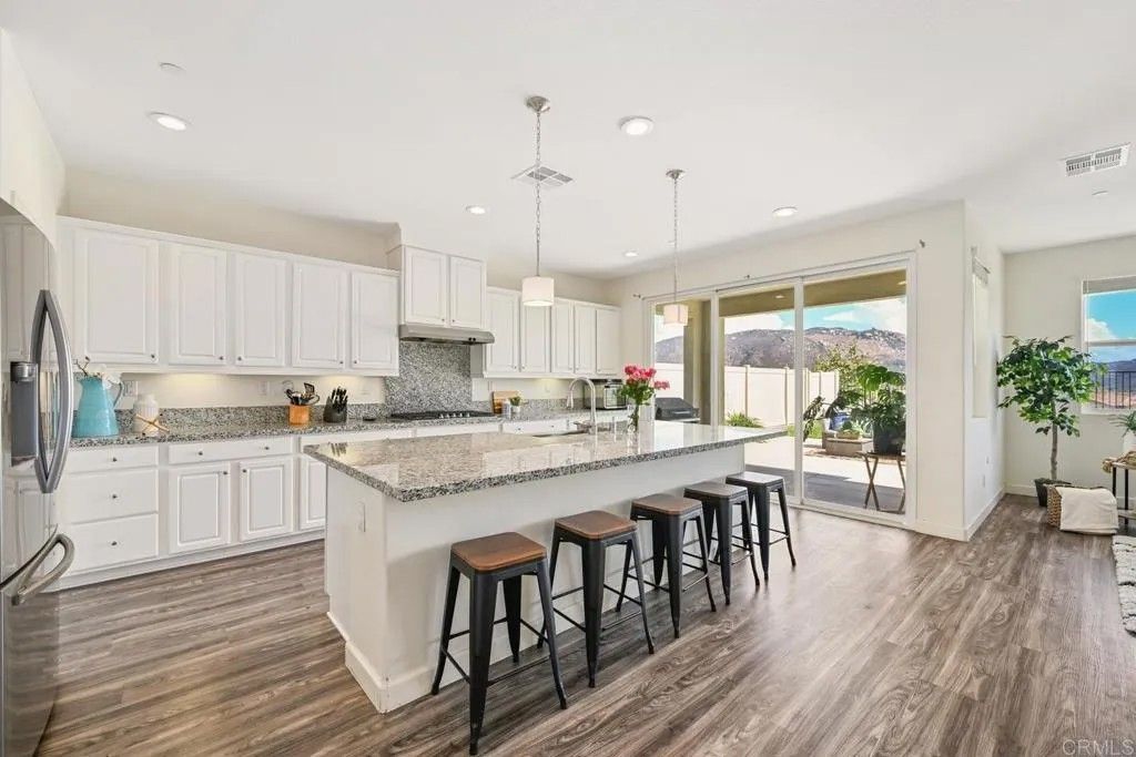 Photo of 4634 Silent Knoll Drive, Fallbrook, CA 92028 (MLS # NDP2510808)