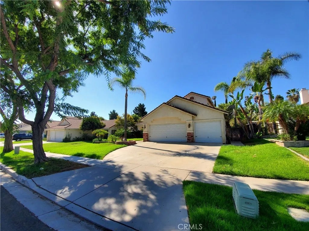 Photo of 1244 Salem Drive, Corona, CA 92881 (MLS # IG26119070)