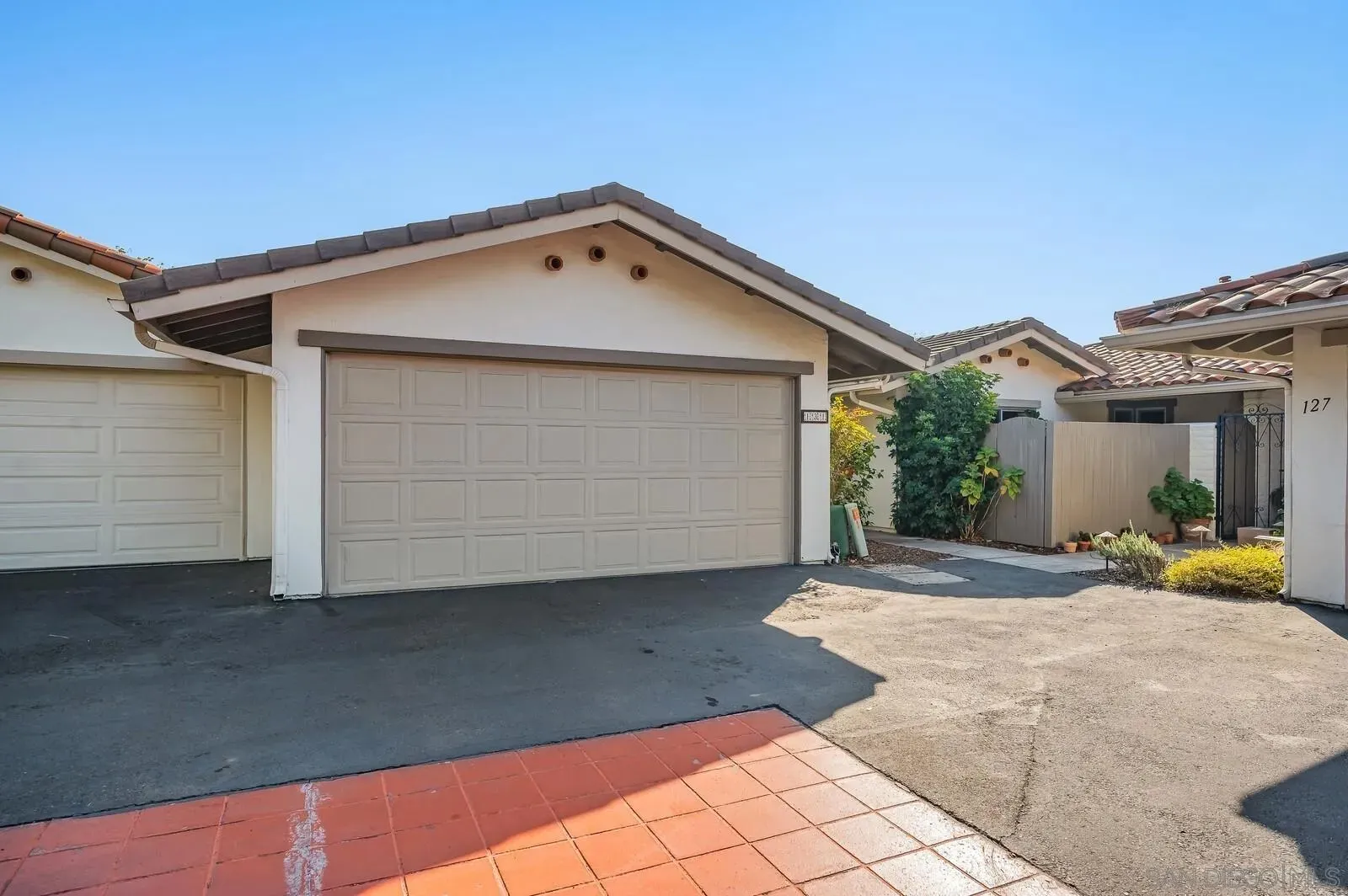 Solana Beach, California 92075, United States, 2 Bedrooms Bedrooms, ,2 BathroomsBathrooms,Residential,Active,195449