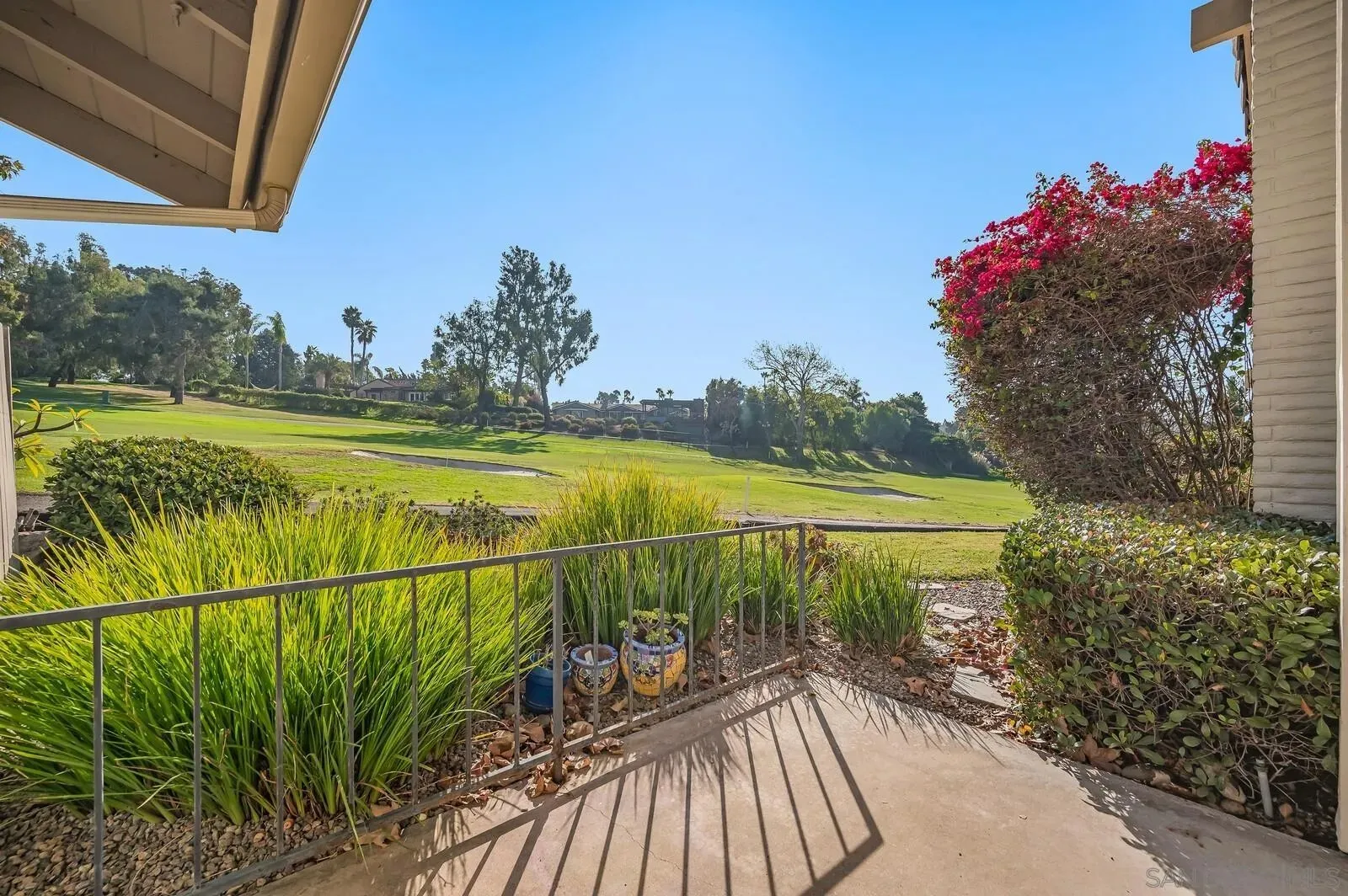 Solana Beach, California 92075, United States, 2 Bedrooms Bedrooms, ,2 BathroomsBathrooms,Residential,Active,195449