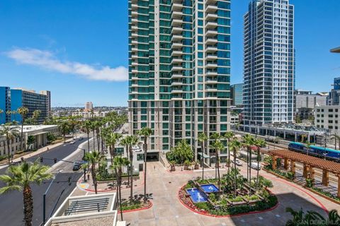 Tiny photo for 1199 Pacific Hwy #3402, San Diego, CA 92101 (MLS # 250038672)