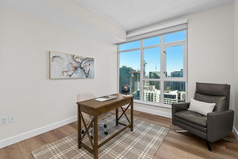 Tiny photo for 1199 Pacific Hwy #3402, San Diego, CA 92101 (MLS # 250038672)