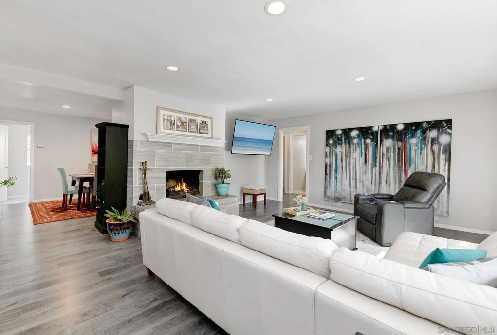 Photo of 1650 Radio Dr, San Diego, CA 92114 (MLS # 260002769)