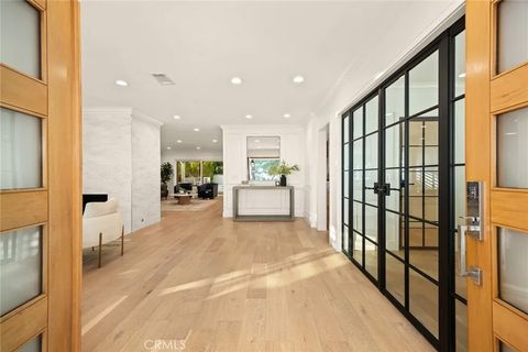 Tiny photo for 321 Wonderview Drive, Glendale, CA 91202 (MLS # GD25252294)