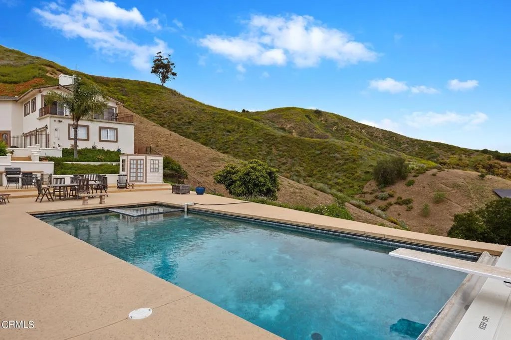 1184 Colina Vista Vista
