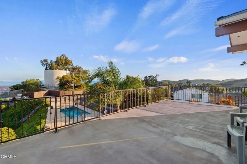 1184 Colina Vista Vista