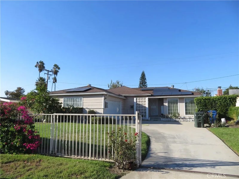 16653 East Queenside Drive