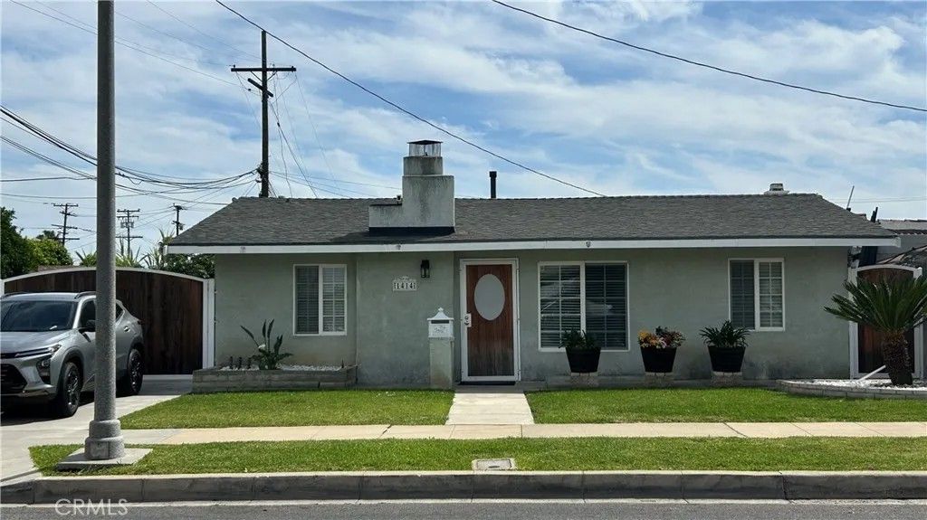 Photo of 1414 W Shorb St, Alhambra, CA 91803 (MLS # DW26072431)