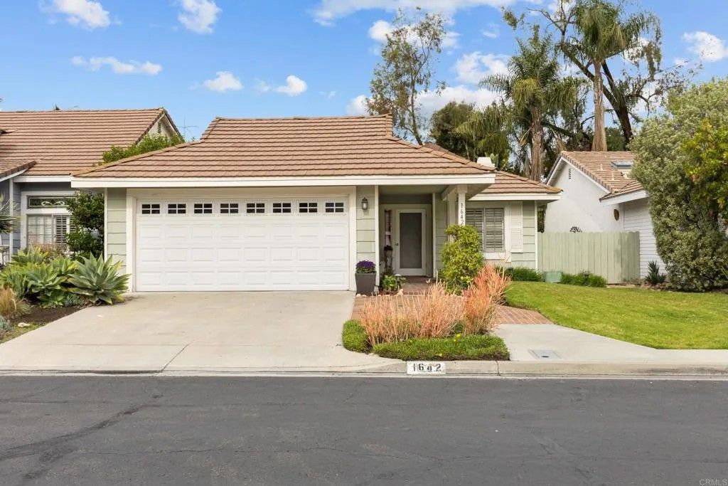 Photo of 1642 Blossom Field Way, Encinitas, CA 92024 (MLS # NDP2600884)