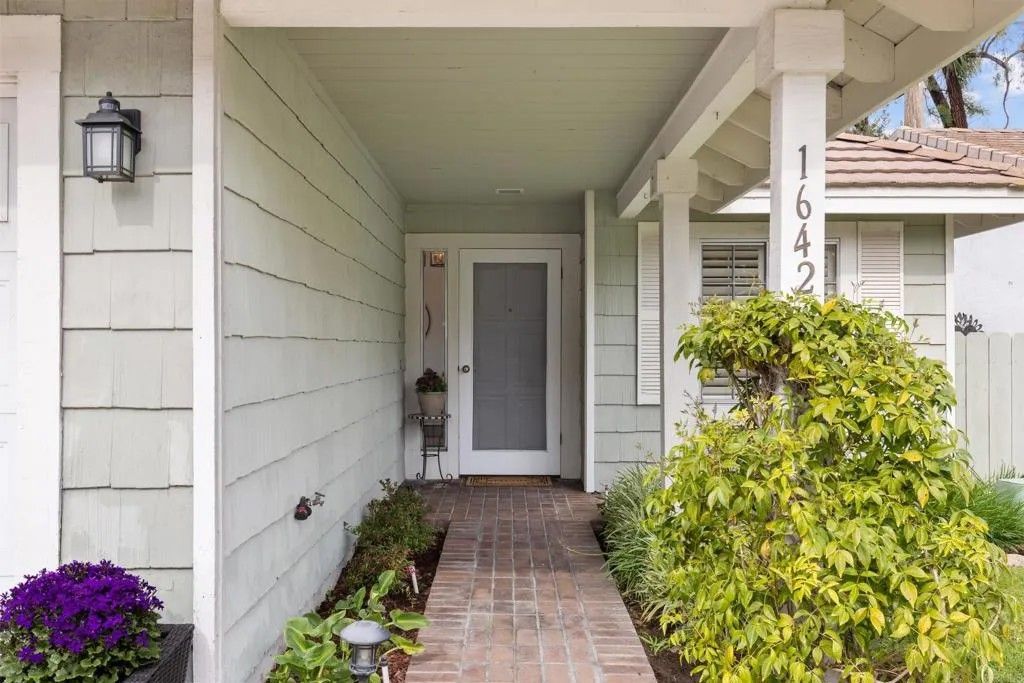 Photo of 1642 Blossom Field Way, Encinitas, CA 92024 (MLS # NDP2600884)