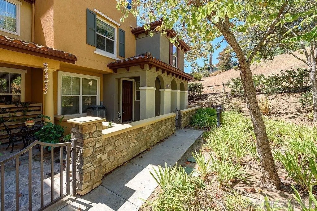 Photo of 1760 Morgans Ave, San Marcos, CA 92078 (MLS # 260022186)