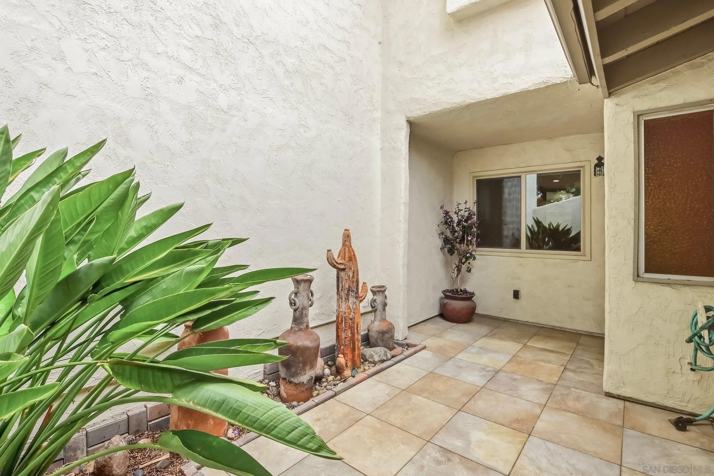 5244 Mount Alifan