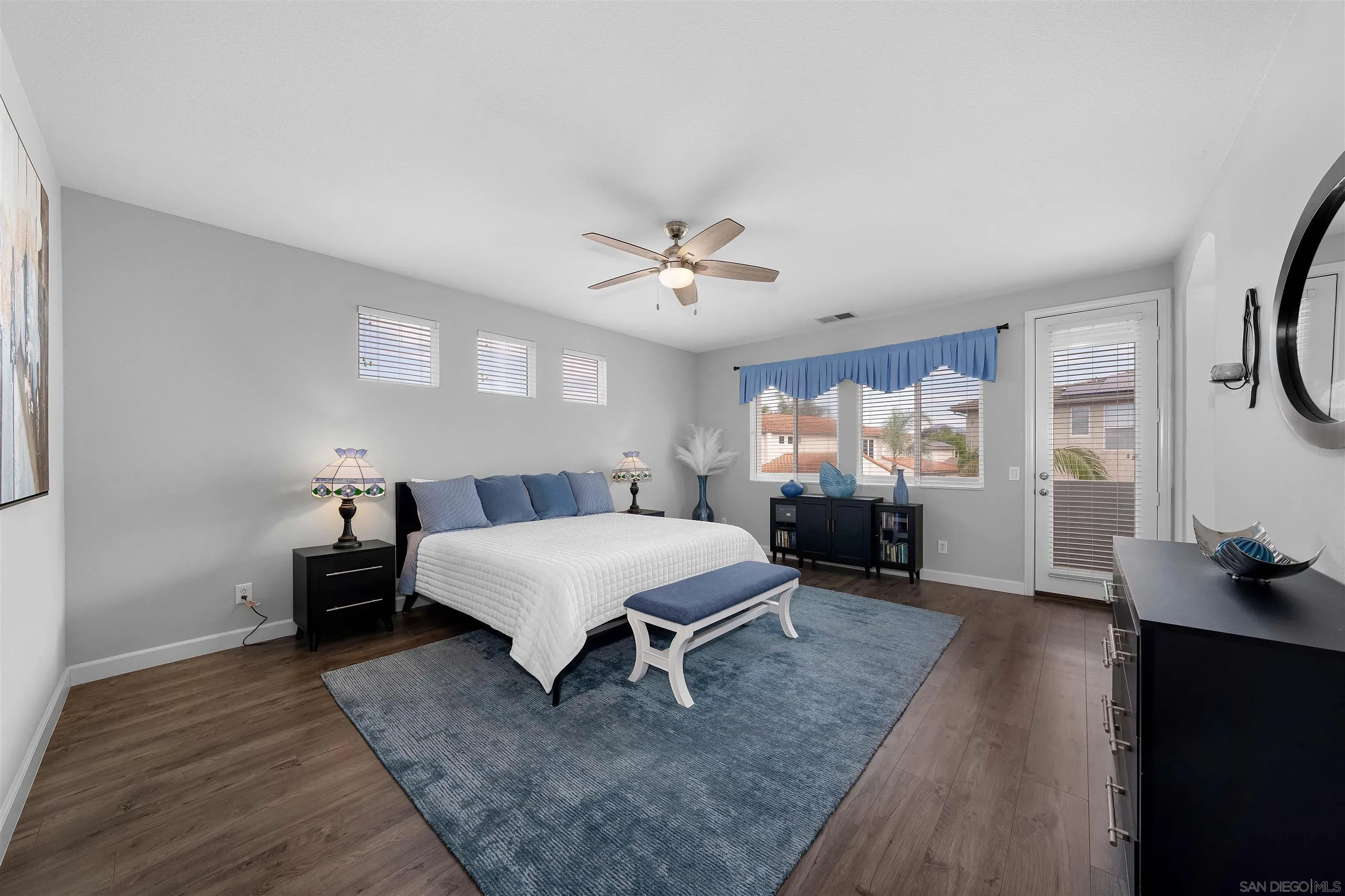 Chula Vista, California 91913, United States, 4 Bedrooms Bedrooms, ,4 BathroomsBathrooms,Residential,Active,235035