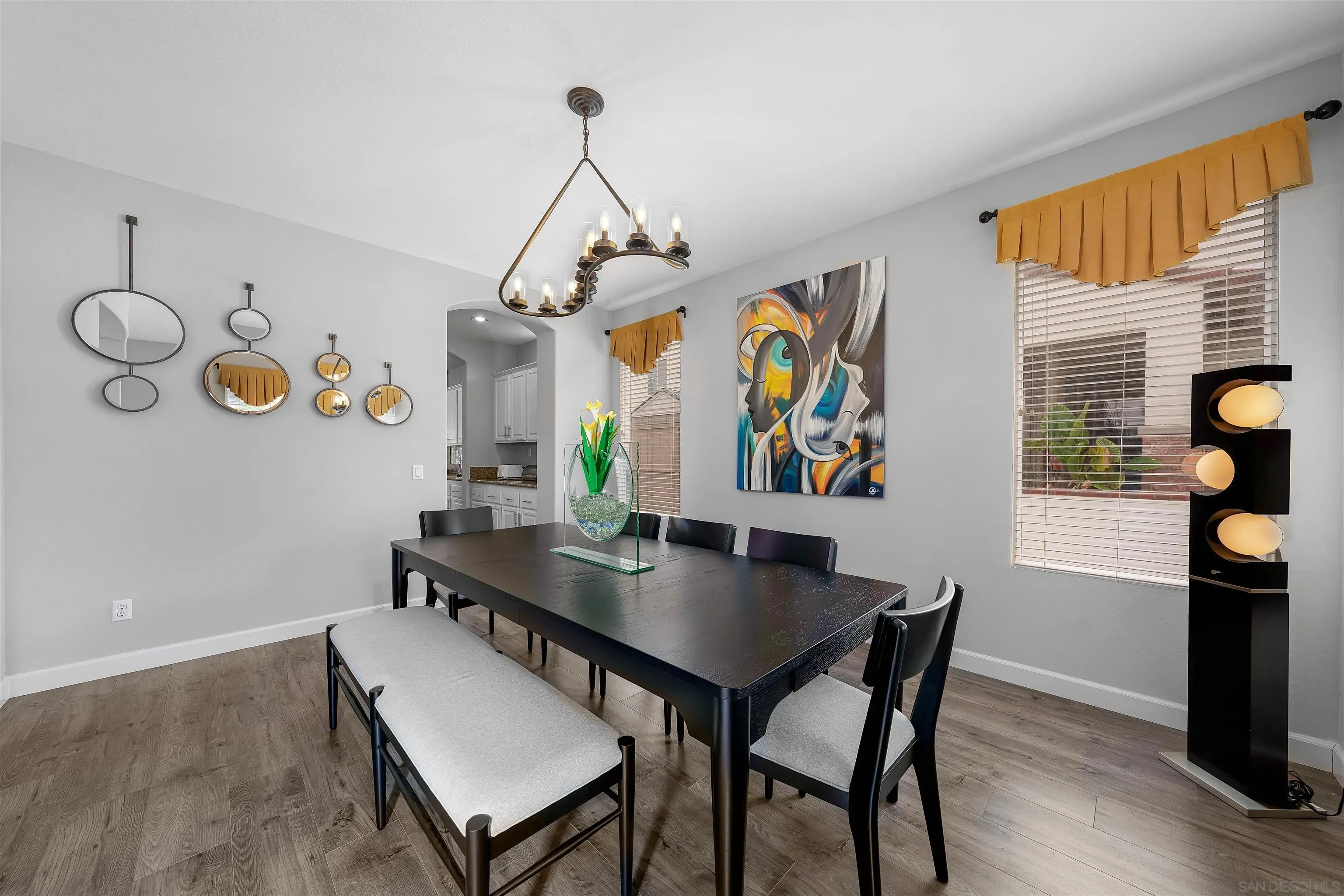 Chula Vista, California 91913, United States, 4 Bedrooms Bedrooms, ,4 BathroomsBathrooms,Residential,Active,235035