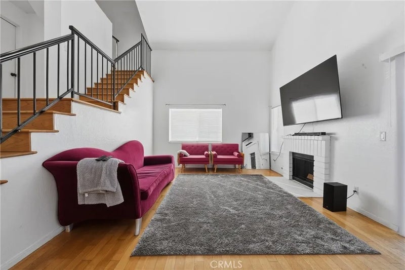2915 E 60th Pl A