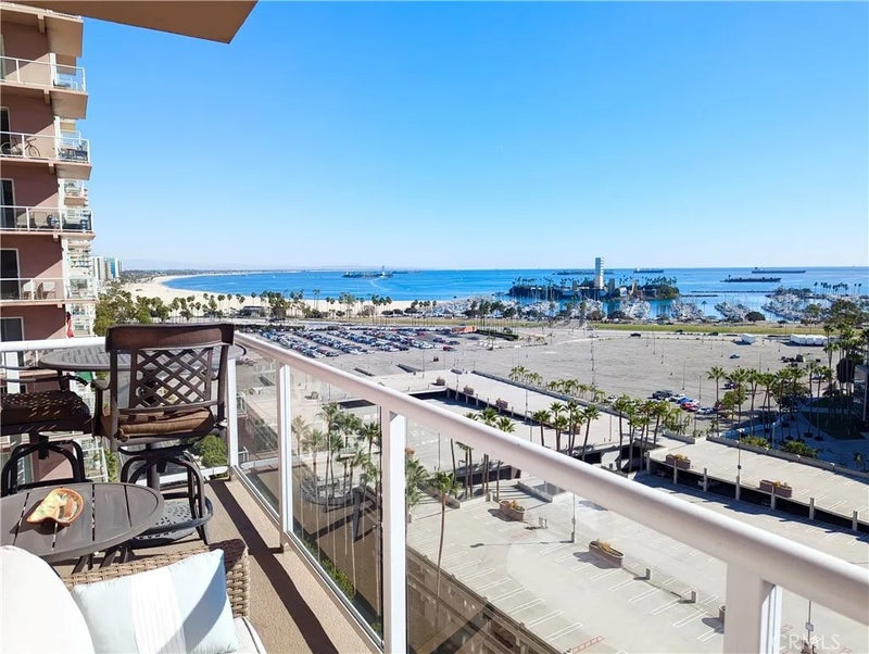388 E Ocean Boulevard 1117