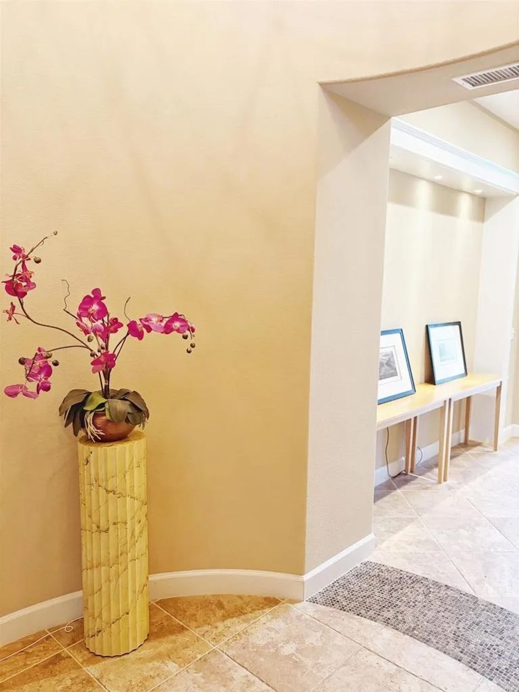 Photo of 545 Quail Pointe Ln, Encinitas, CA 92024 (MLS # NDP2603005)