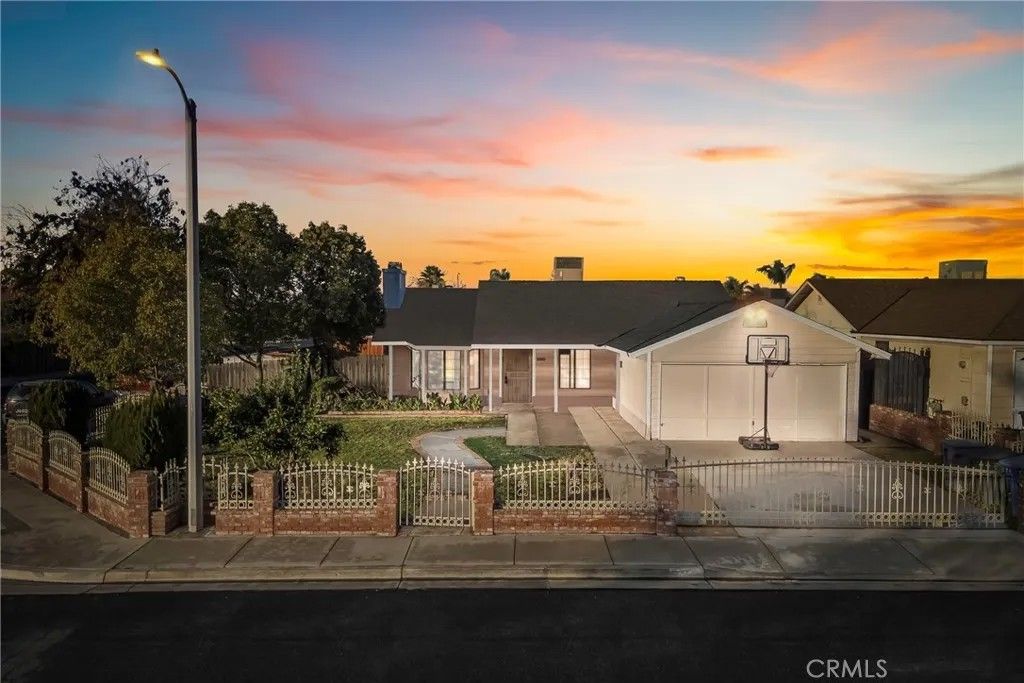 Photo of 2203 19th, Delano, CA 93215 (MLS # NS25280800)