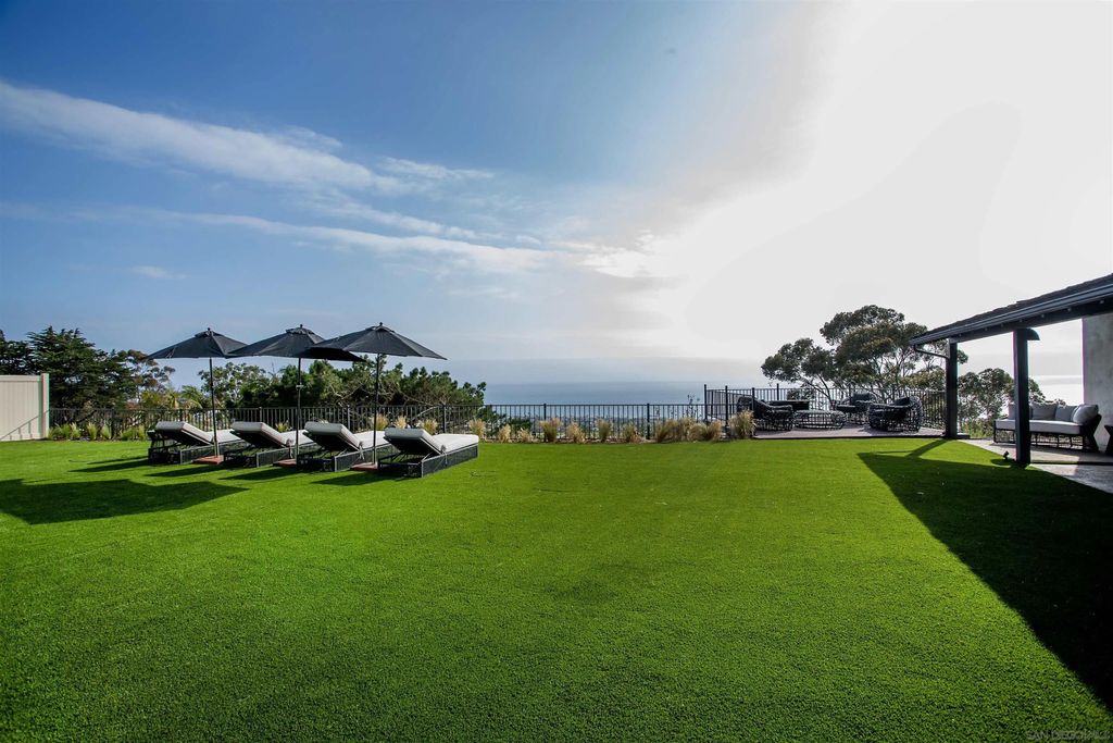 Photo of 7362 Brodiaea Way, La Jolla, CA 92037 (MLS # 240028559)