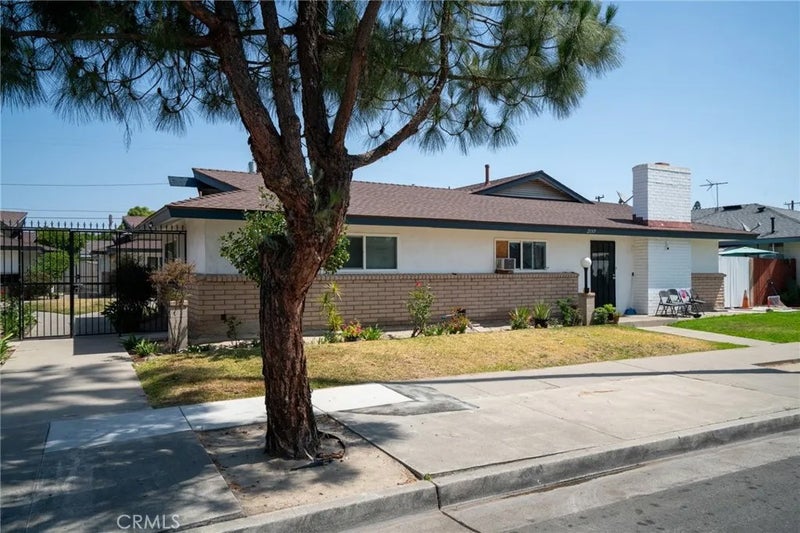2133 E Almont Avenue