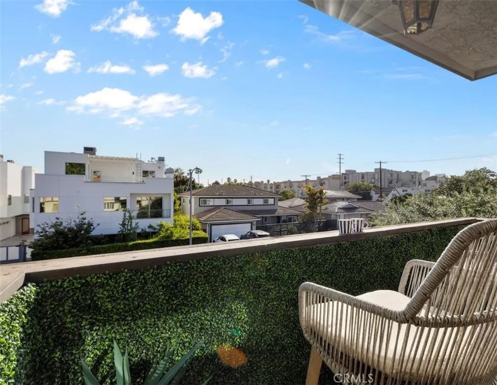 Photo of 1914 Corinth Avenue #201, Los Angeles, CA 90025 (MLS # SB26011773)