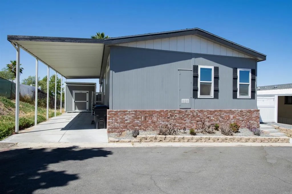 9395 Harritt 75