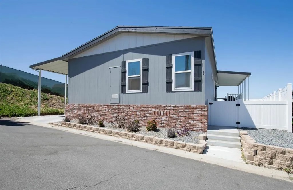 9395 Harritt 75