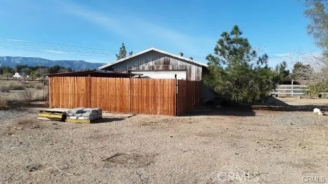 5255 Amador