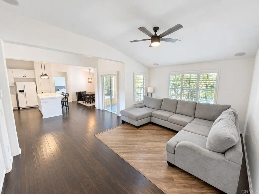 1663 Avery RD.