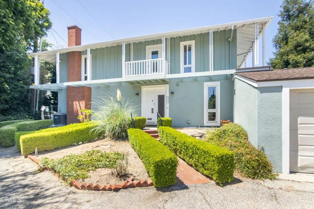 Photo of 301 Orange Grove Avenue, South Pasadena, CA 91030 (MLS # P1-27131)