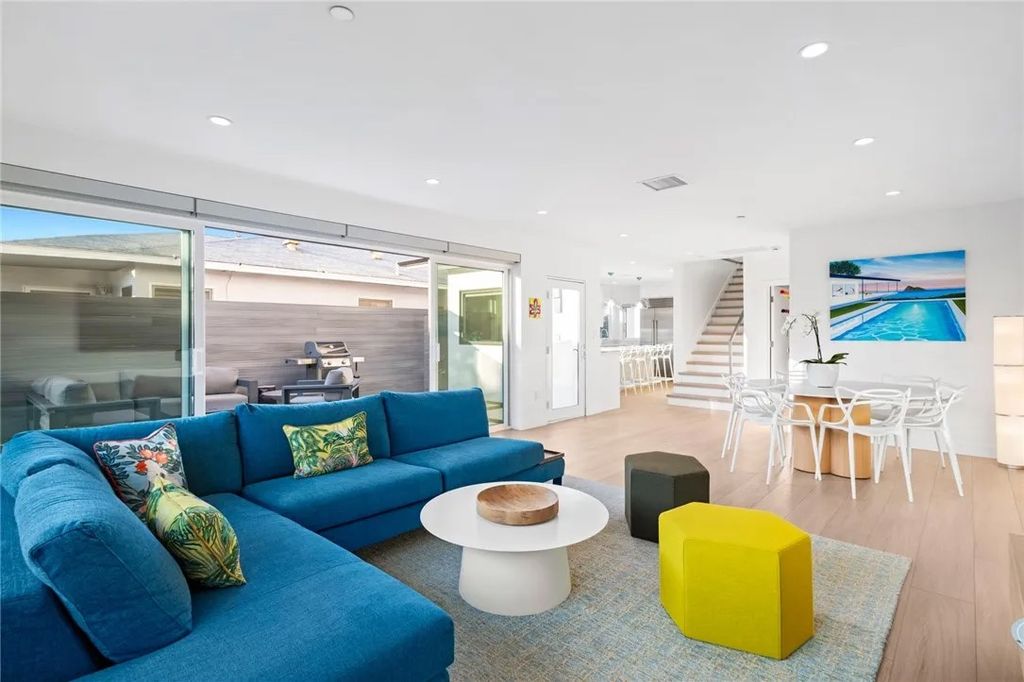 Photo of 1576 E Ocean Boulevard, Newport Beach, CA 92661 (MLS # NP26025392)