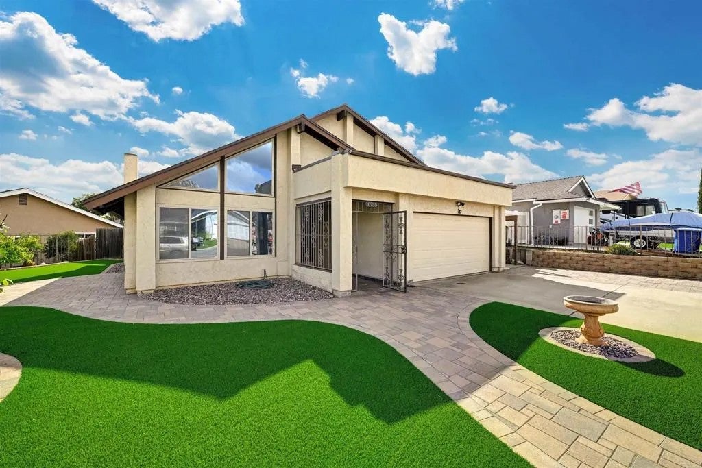 Photo of 10735 Valor Place, Santee, CA 92071 (MLS # PTP2607500)