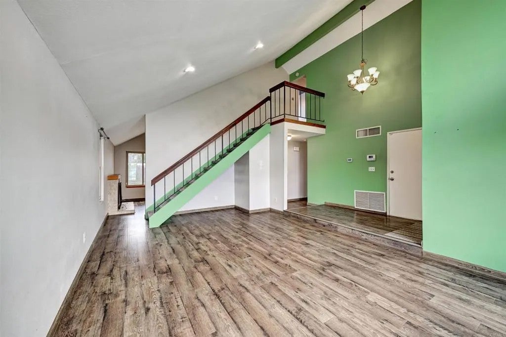 10735 Valor Place