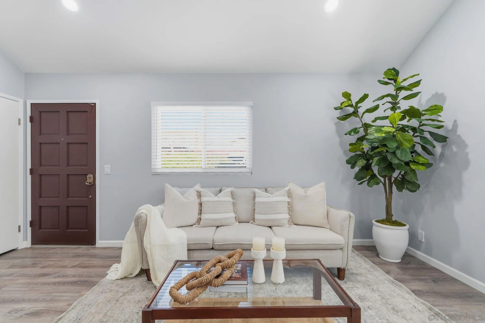 6795 Parkside