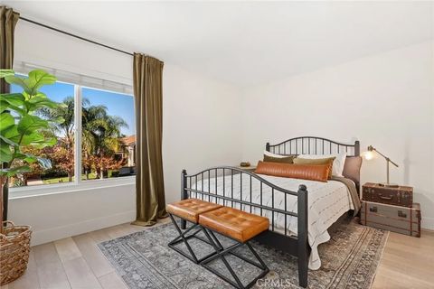 Tiny photo for 23962 Warsaw St, Mission Viejo, CA 92691 (MLS # OC25245348)