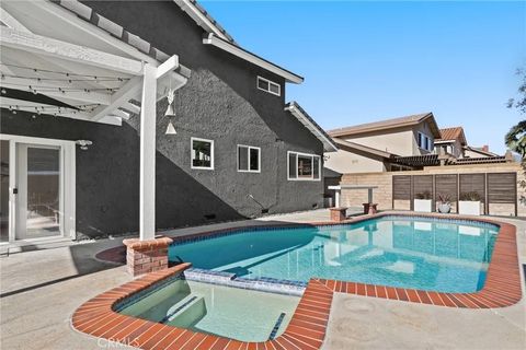 Tiny photo for 23962 Warsaw St, Mission Viejo, CA 92691 (MLS # OC25245348)