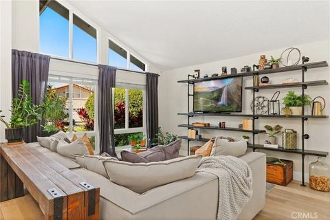 Tiny photo for 23962 Warsaw St, Mission Viejo, CA 92691 (MLS # OC25245348)
